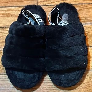 COPY - UGG SLIDES FLUFF YEAH